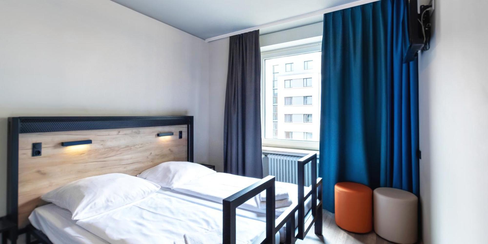Twin room,780063843:JPEG